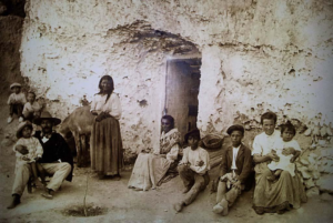 Sacromonte de Granada, barrio histórico al origen del flamenco y a la memoria gitana